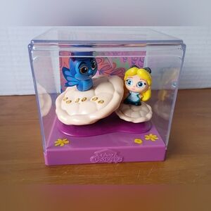 T12 Disney Doorables Movie Moments Series 2 - Alice In Wonderland